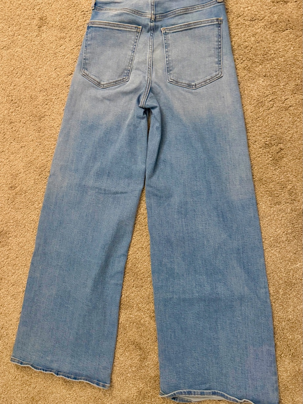 High Rise Wide-Leg Jeans - Picture 2 of 4